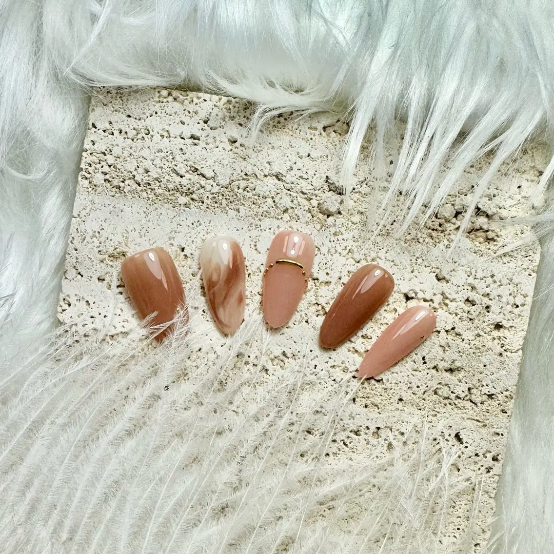 ネイル ジェルネイル オフィスネイル nail salon Feerieのネイルデザイン