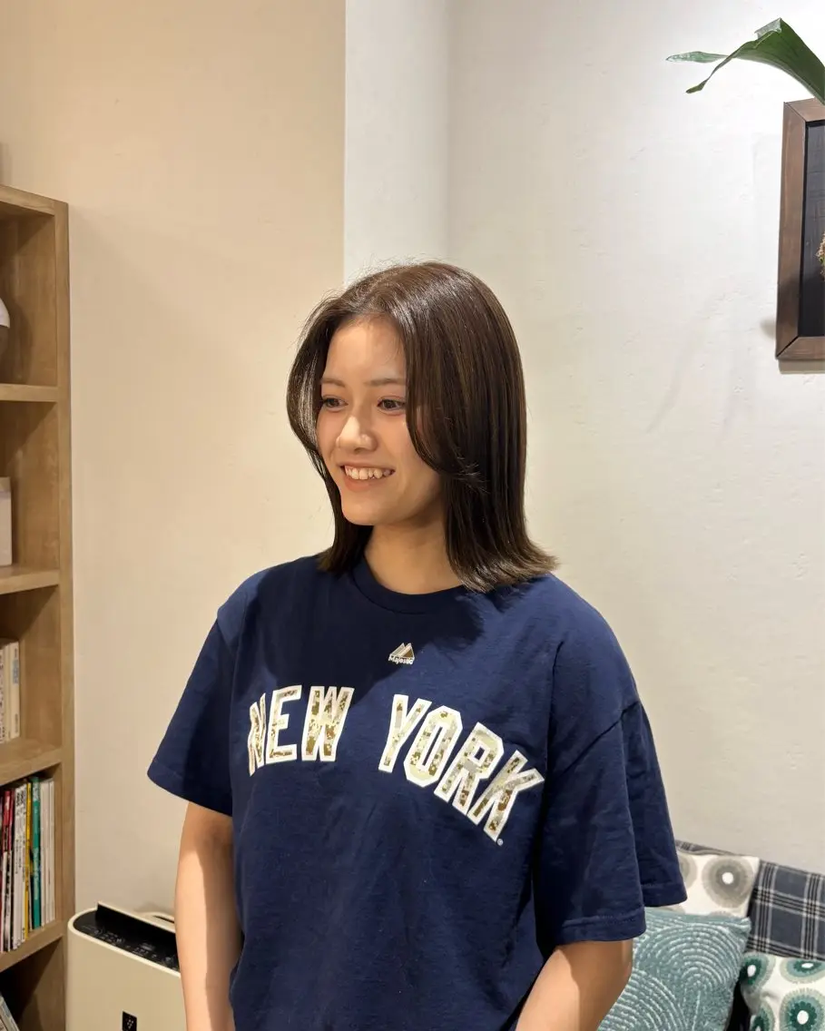 ミディアム カラー ヘアカラー 大崎 凜のヘアスタイル