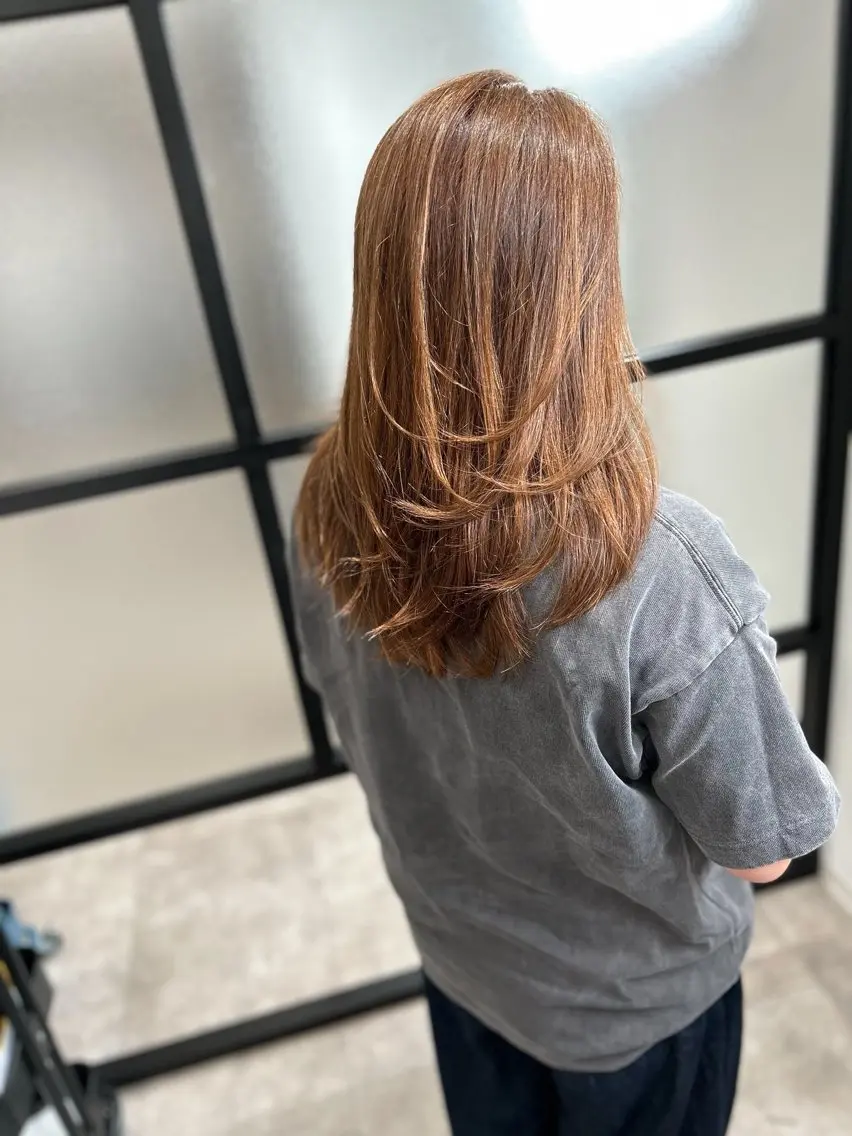 セミロング カラー パーマ カット パーマ トリートメント 白髪ぼかし特化美容師 古賀雄歩のヘアスタイル