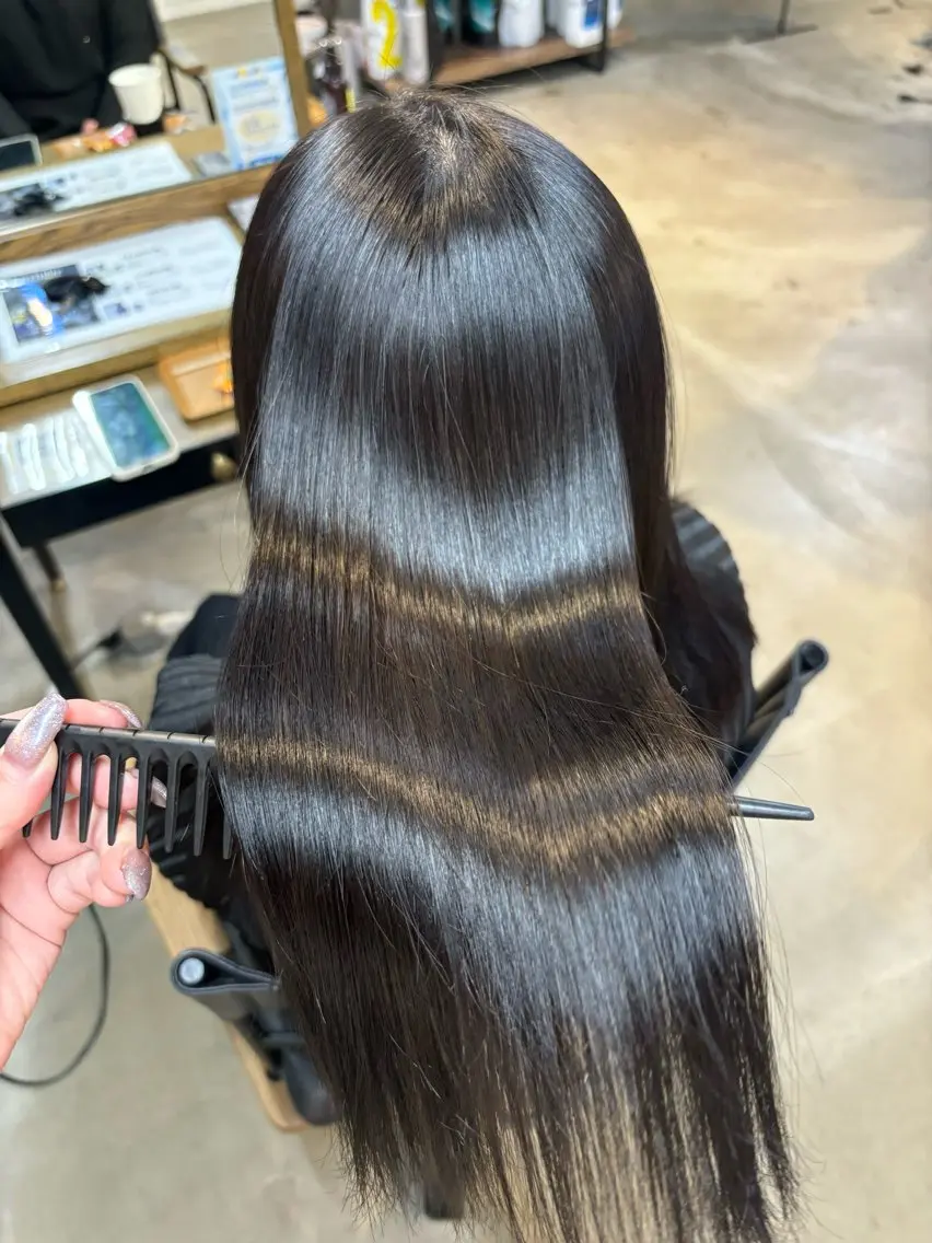 ロング 髪質改善 トリートメント 日比野 紅杏のヘアスタイル