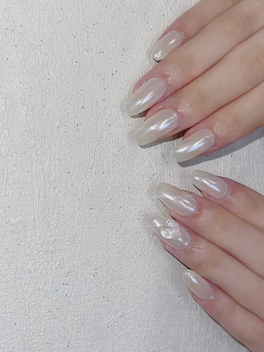 ネイル オーロラネイル ミラーネイル Minami Nailのネイルデザイン