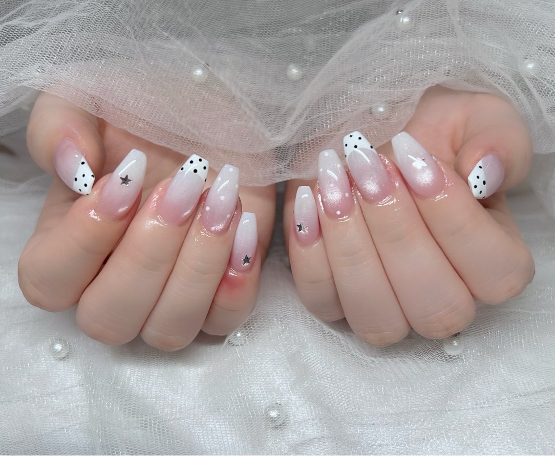 ネイル 🎀Lilla💎 Nail Salonのネイルデザイン