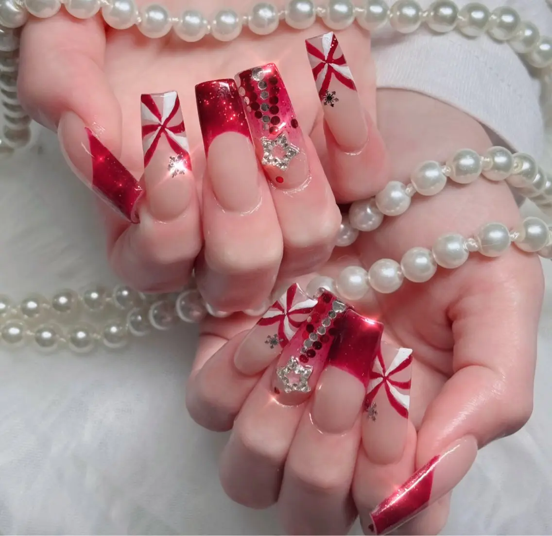 ネイル フレンチネイル ジェルネイル ガラスフレンチ ハロウィン ハート ハンドネイル H.baby Nail Salonのネイルデザイン