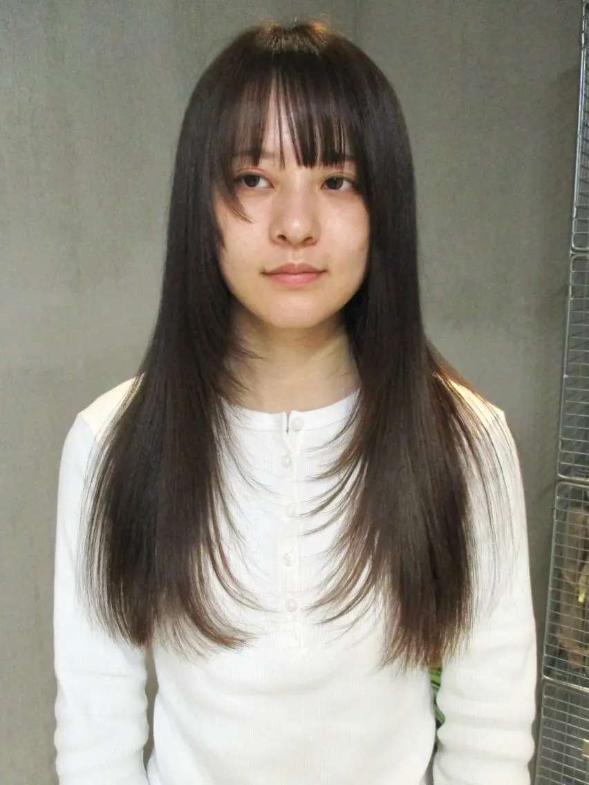 ミディアム マツイ モモノのヘアスタイル
