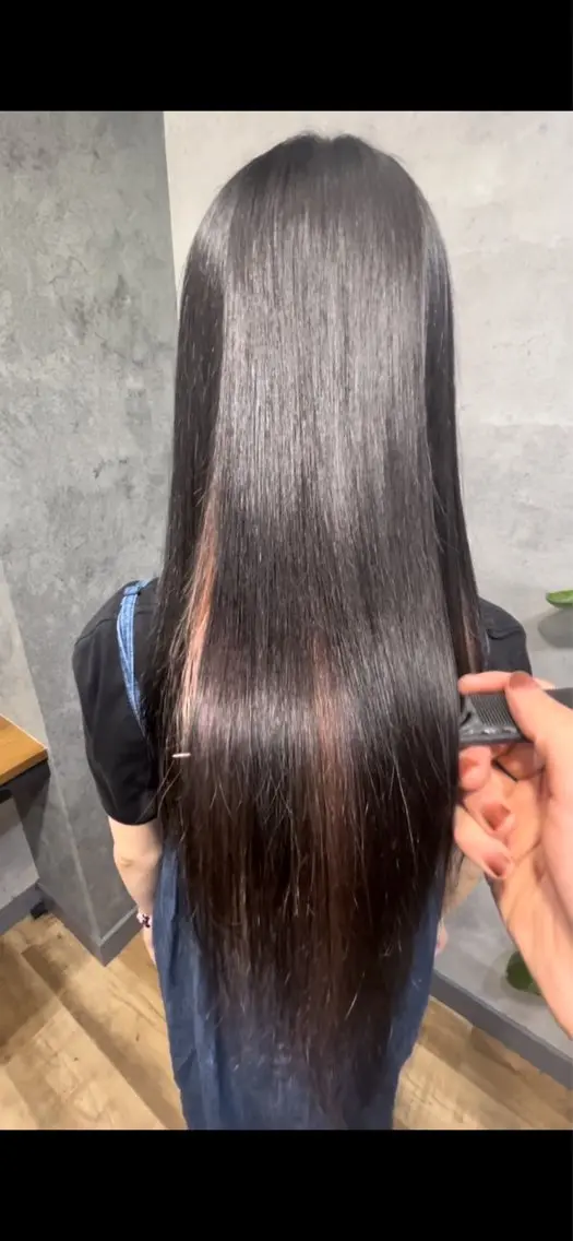紫音 cutwells郡山のヘアスタイル