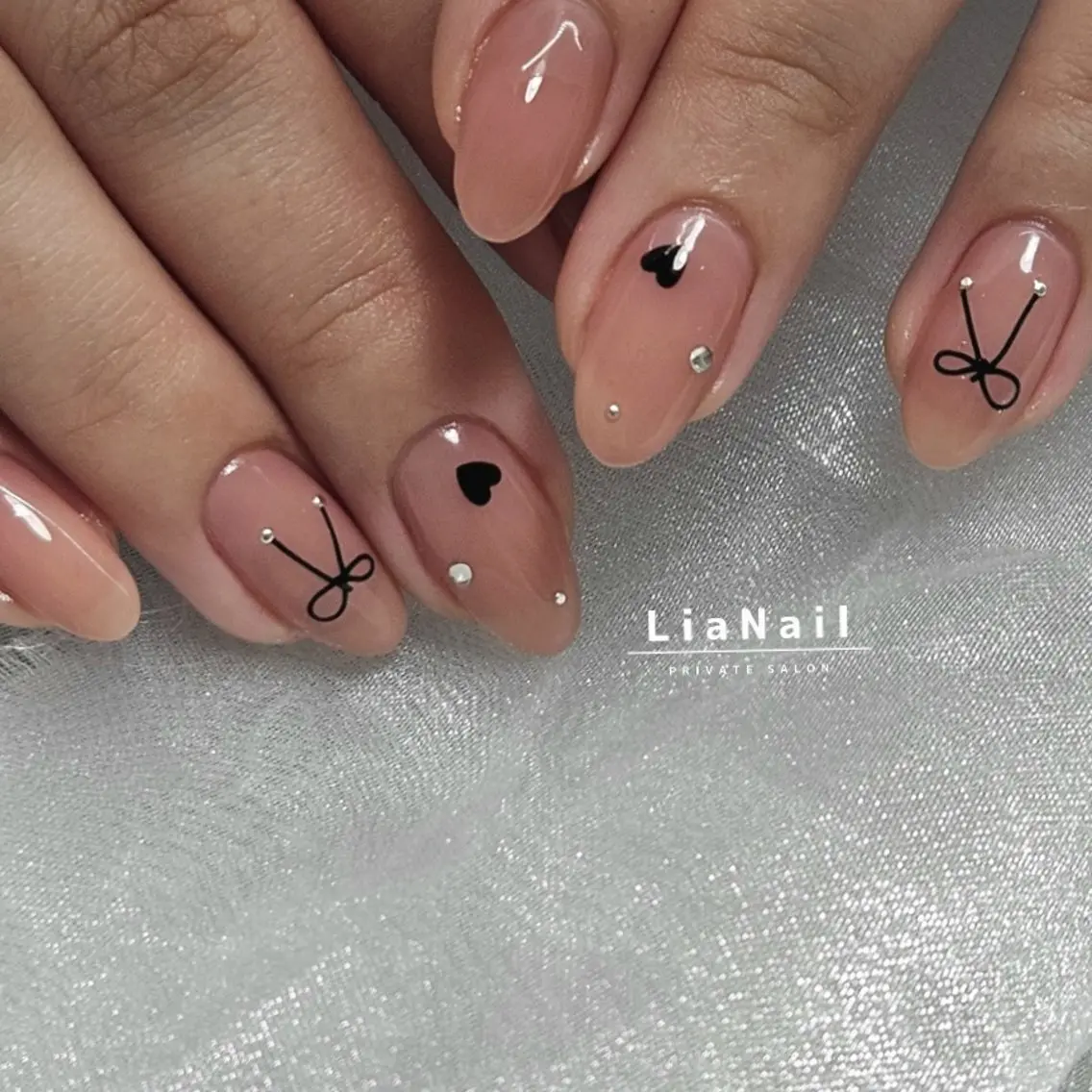 ネイル ハンドネイル Lia Nailのネイルデザイン