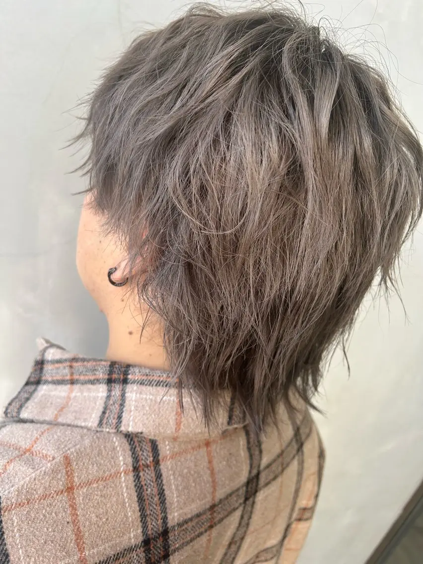 ショート Mao 🎀bob Oliveカラー🌿のヘアスタイル