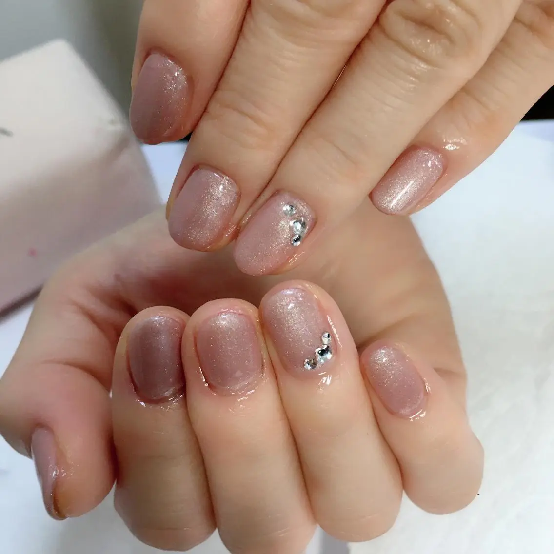 ネイル アートネイル ストーンネイル Nono Nail ノノネイルのネイルデザイン