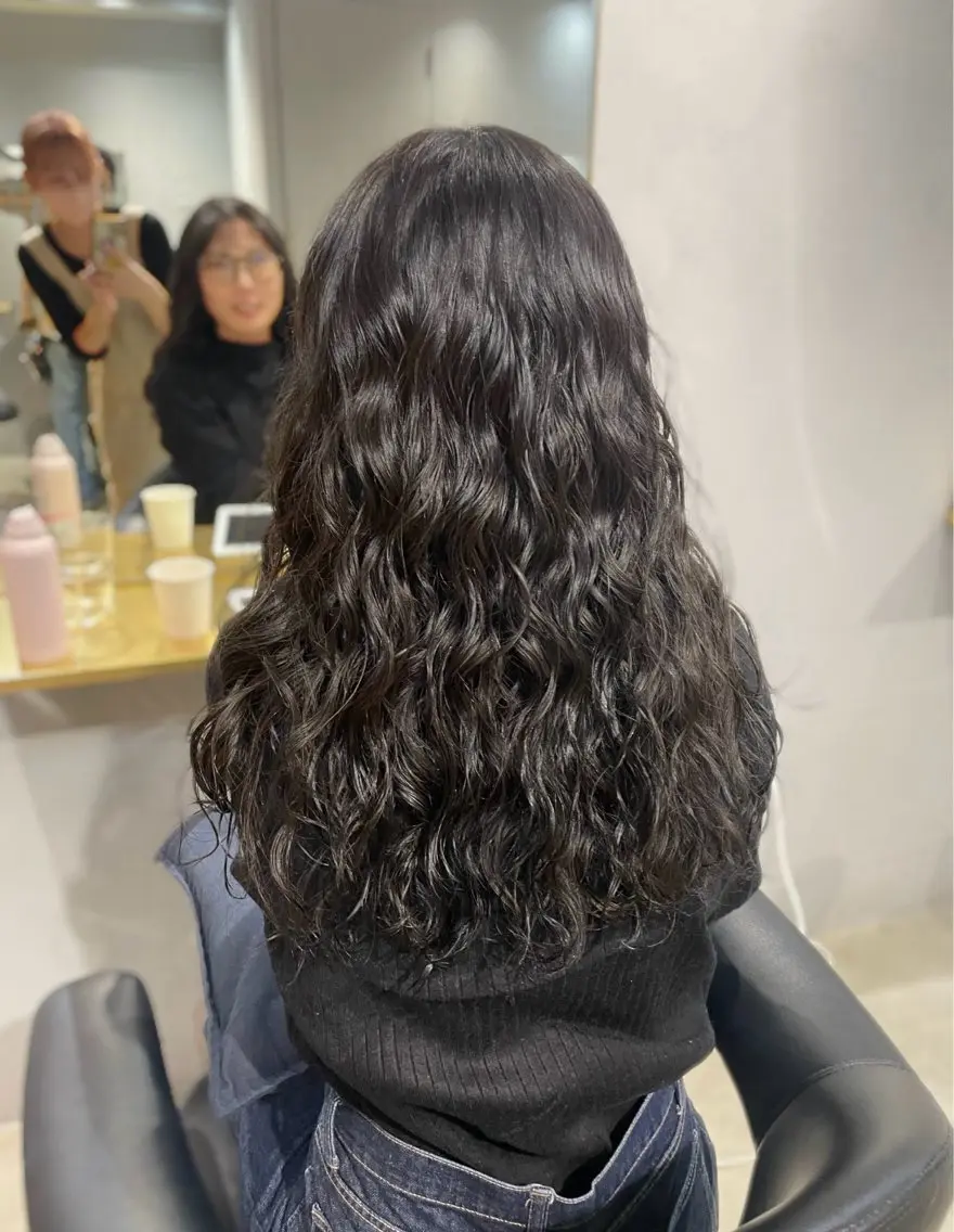 ロング パーマ 髪質改善 ロング 縮毛矯正 デジタルパーマ カット パーマ トリートメント 【表参道】Ruri デジタルパーマのヘアスタイル
