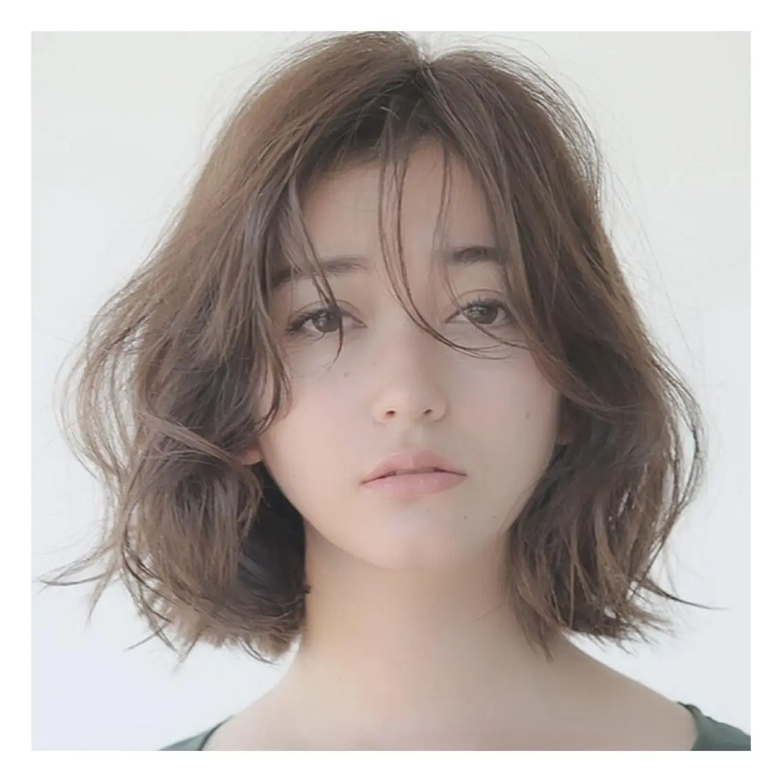 セミロング カラー ba-boo 広島のヘアスタイル