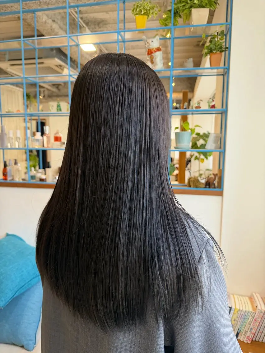 ロング カラー ヘアカラー トリートメント ヘッドスパ RENA｜透明感 カラー×癒しスパのヘアスタイル