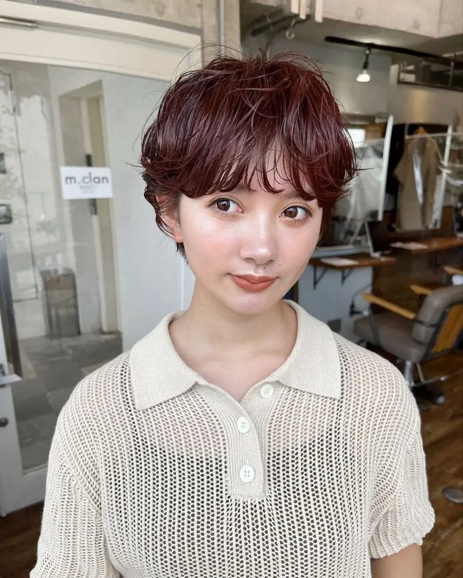 ショート パーマ ミディアムレイヤー/ 艶カラー🎀 emiのヘアスタイル
