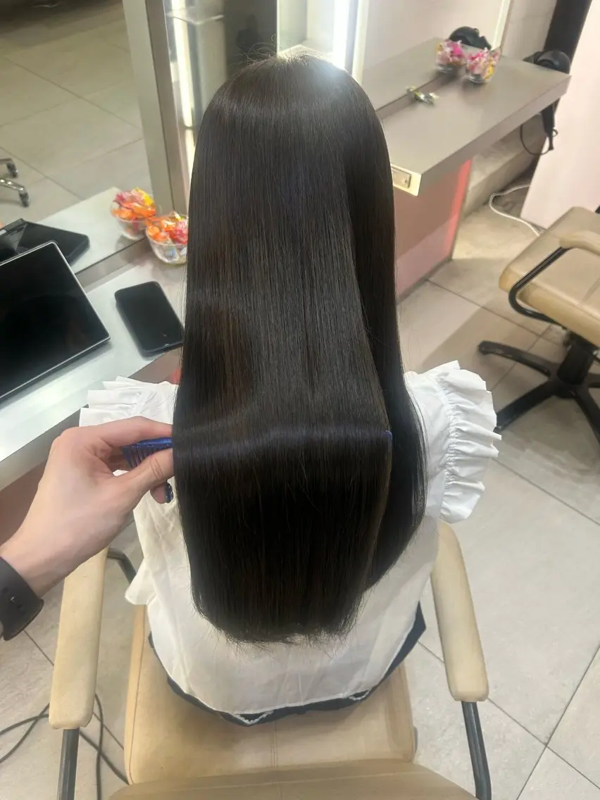 セミロング 縮毛矯正 トリートメント 💎髪質改善 × 縮毛矯正🫧KOKIのヘアスタイル