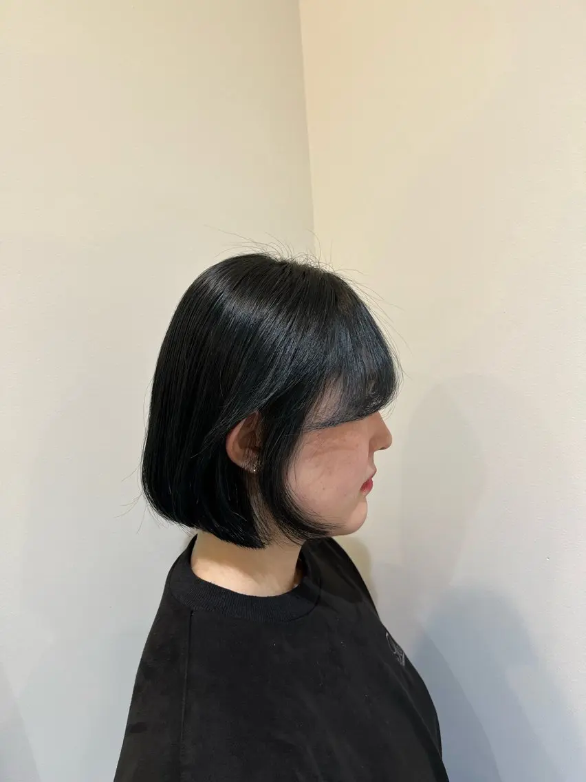 ショート ヘアカラー 🍑 meikaのヘアスタイル