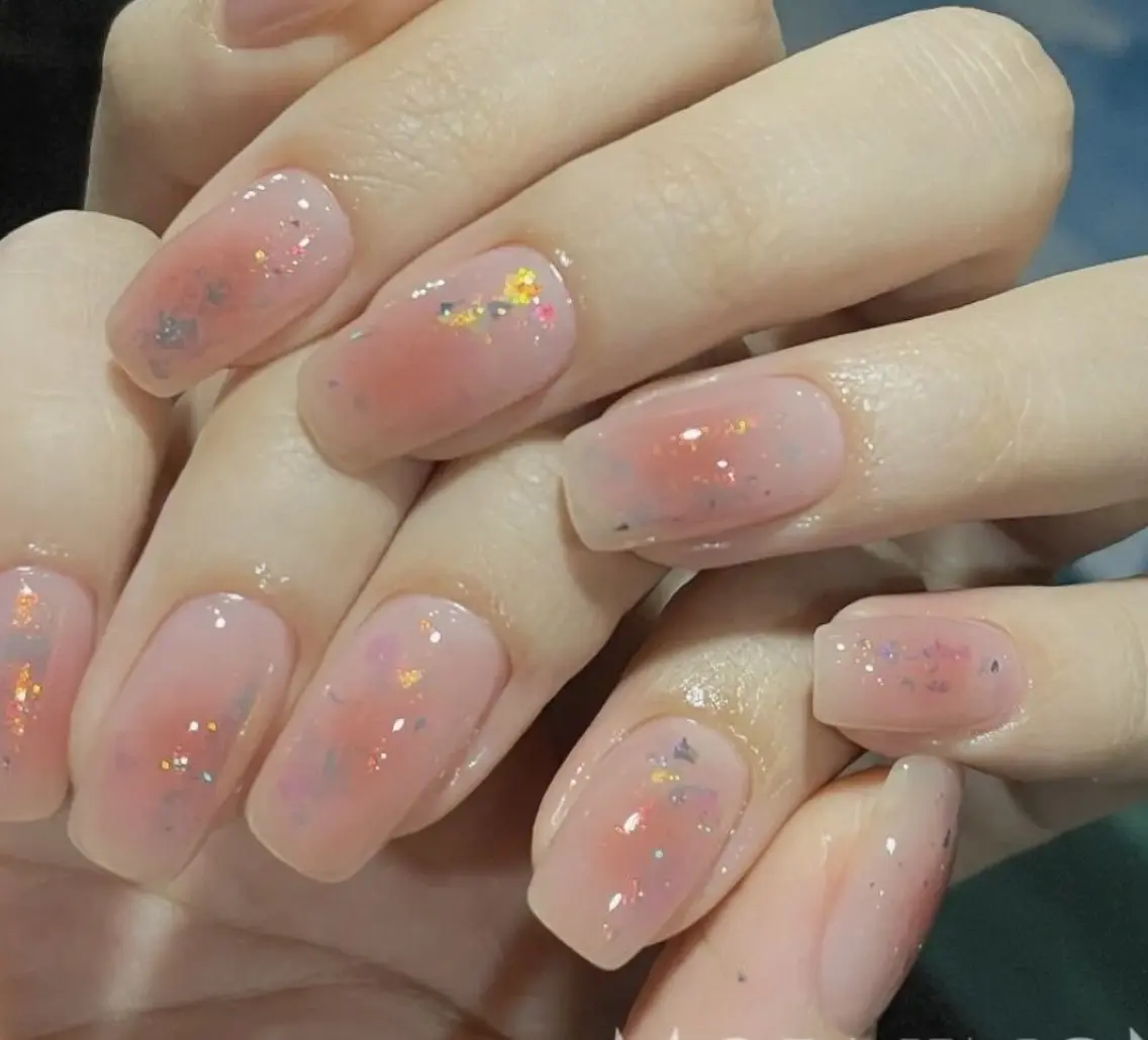 【初回ジェルOFF無料】ハンド・自爪💅チークネイル☆流行りのワンホンネイルで再ブーム!¥6990の写真