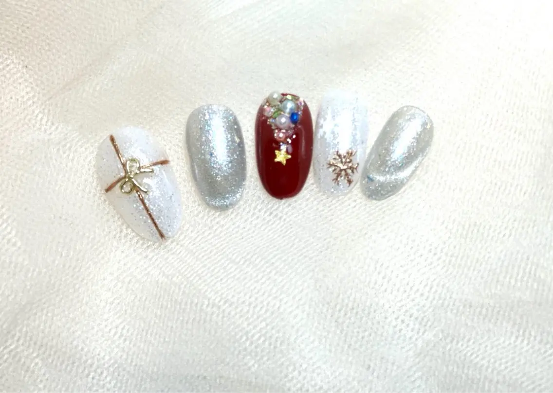 ネイル 冬ネイル クリスマス Pretty Nail Salonのネイルデザイン
