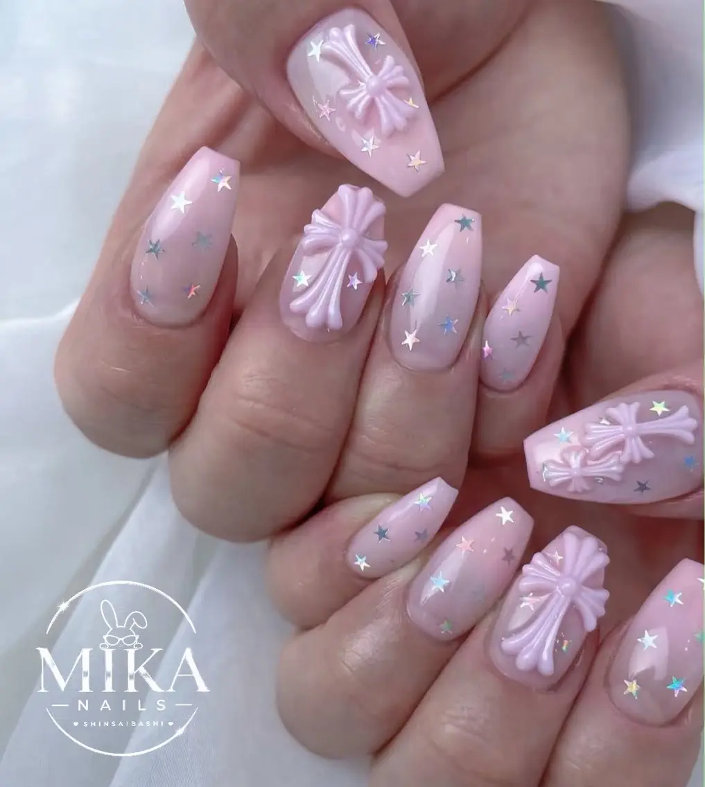 ネイル ガーリー キラキラネイル 韓国ネイル ロングネイル シンプルネイル ハンドネイル Genie Mika Nailsのネイルデザイン