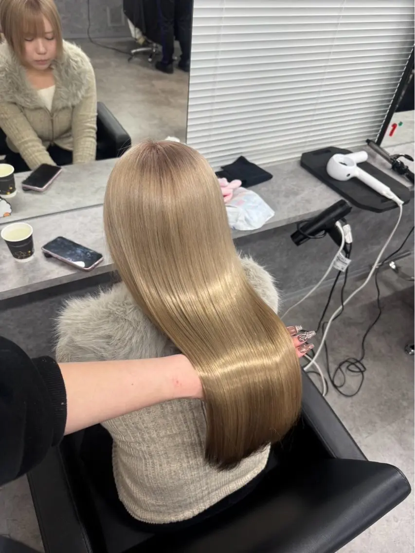 ロング カラー ピンク🎀/ベージ ュ🧸🥞/ユウキのヘアスタイル