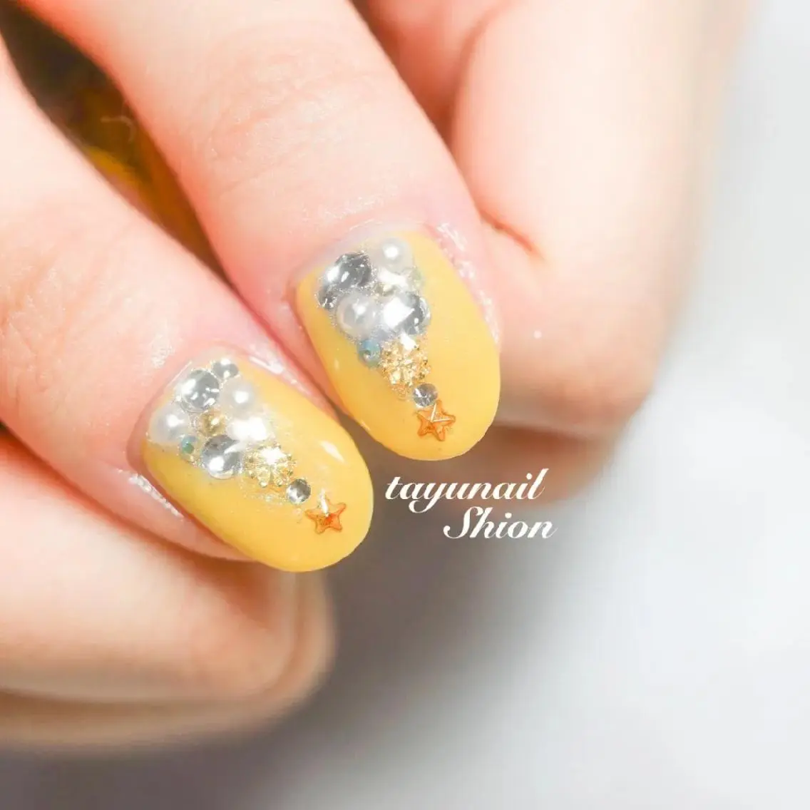 ネイル ブルー ジェルネイル パラジェル 冬ネイル クリスマス ネイルサロン 【たゆnail】のネイルデザイン