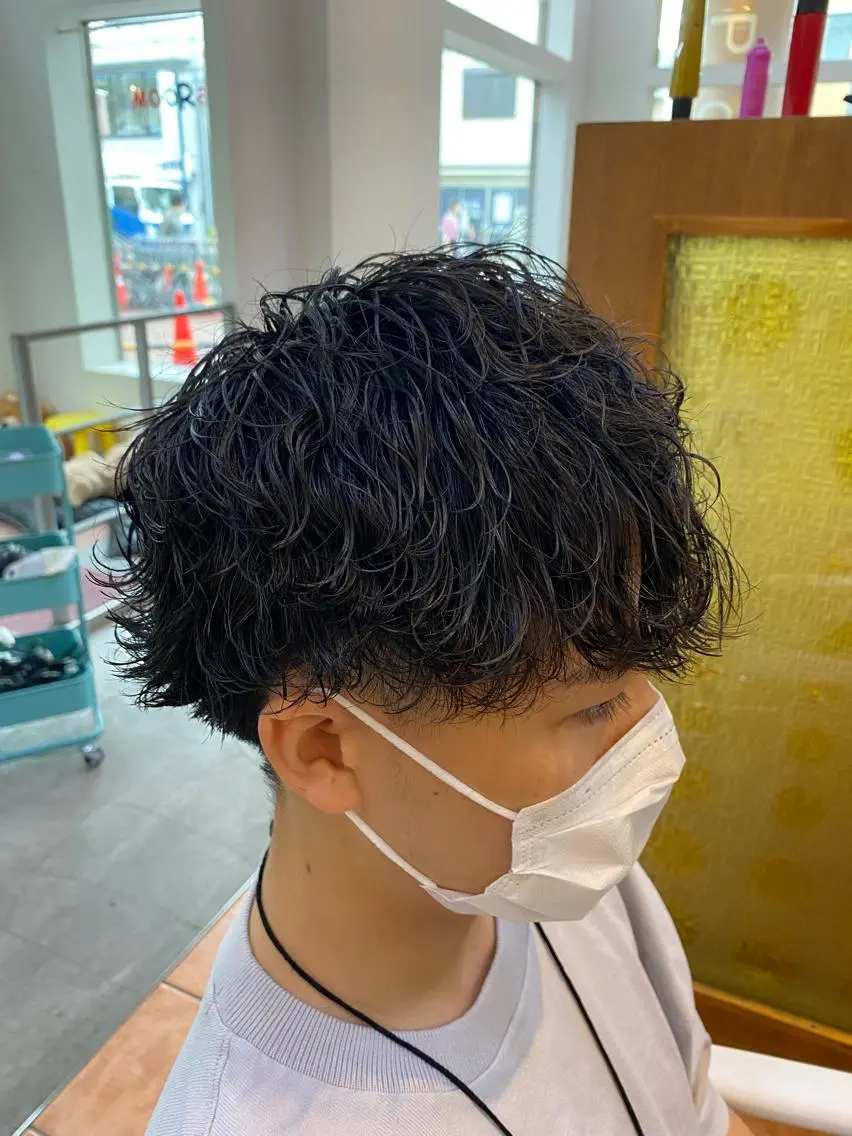 大流行‼️メンズカット＋波巻きスパイラルパーマの写真