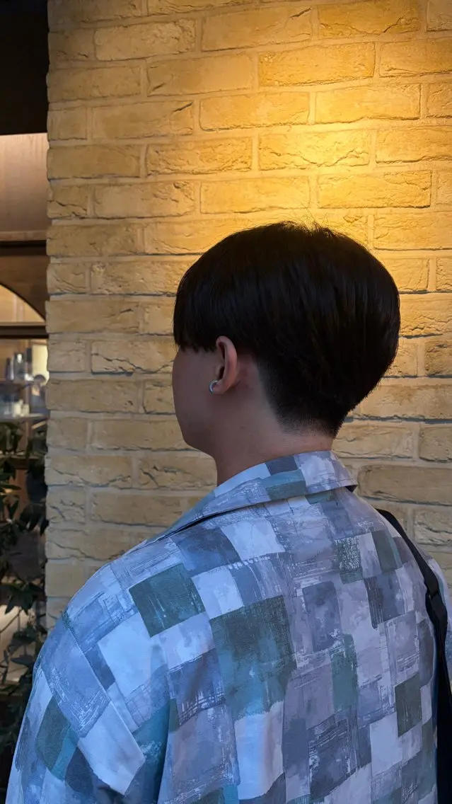 メンズ モネ｜CLUTCH メンズカットカラーのヘアスタイル