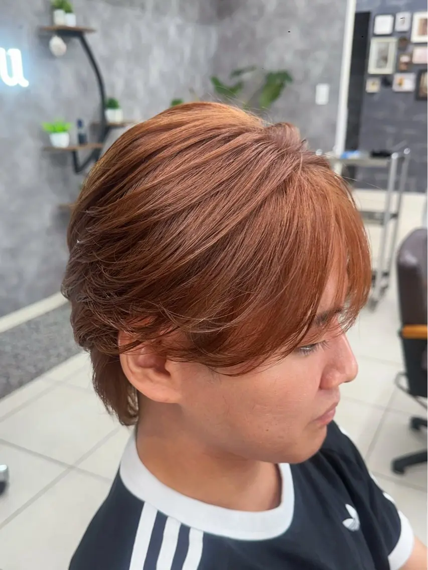 カラー メンズ ブラウンカラー テラコッタ ヘアカラー 🤎柔らかモテカラー 🌟佐藤壮也🌟のヘアスタイル