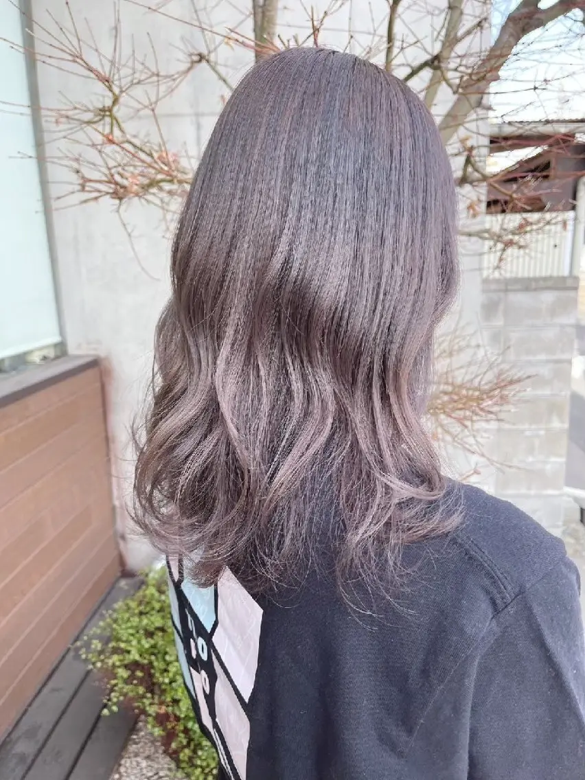 カラー ヘアカラー トリートメント 時田 愛文のヘアスタイル