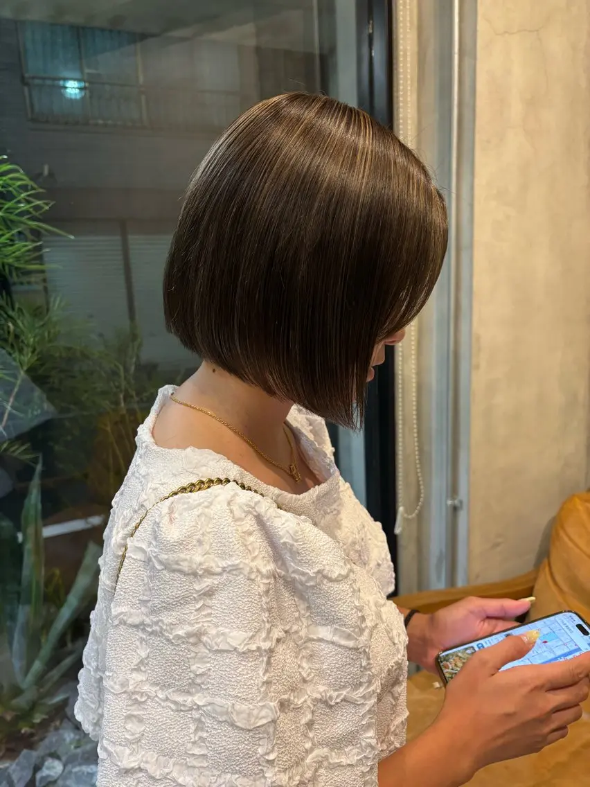 ミディアム ボブ 林 璃乙菜のヘアスタイル