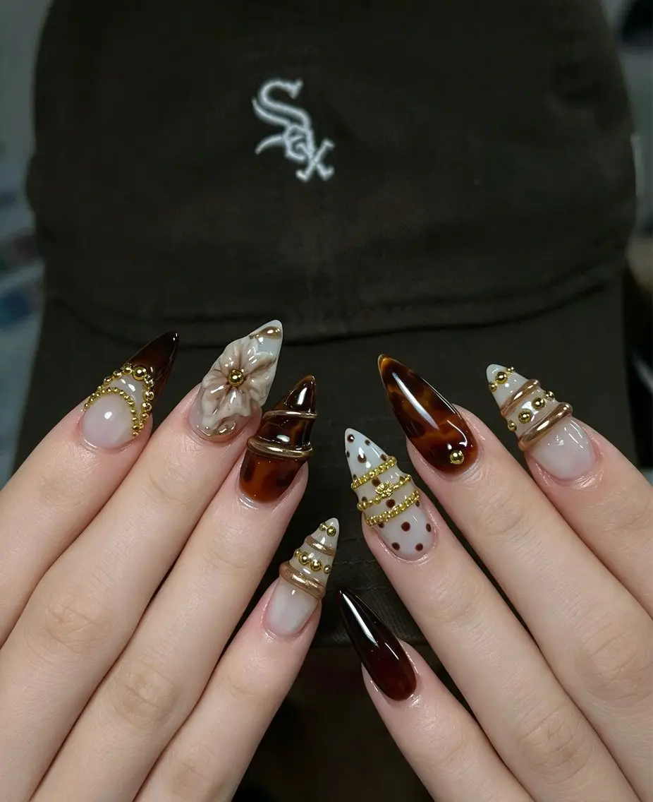 ネイル フレンチネイル ジェルネイル 韓国ネイル マグネットネイル 持ち込み ハンドネイル ハンドケア NEM.nail studio 京都店のネイルデザイン
