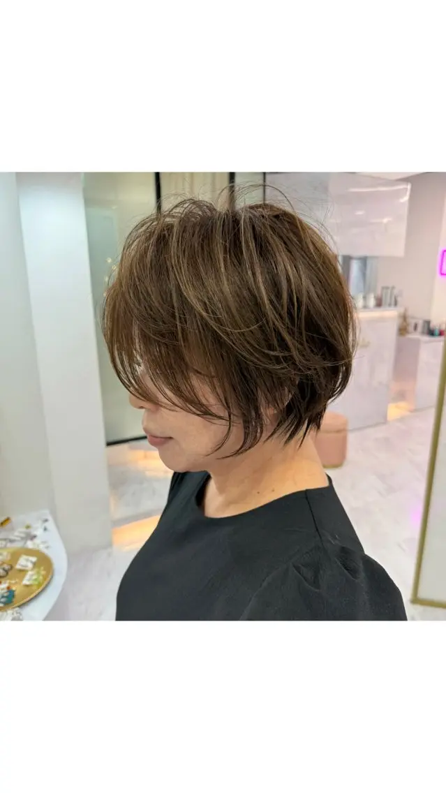 ショート カラー ハイライトカラー ハイライト ショートヘア カット ヘアカラー 🌟TOSHI/透明 感カラー/ショートのヘアスタイル