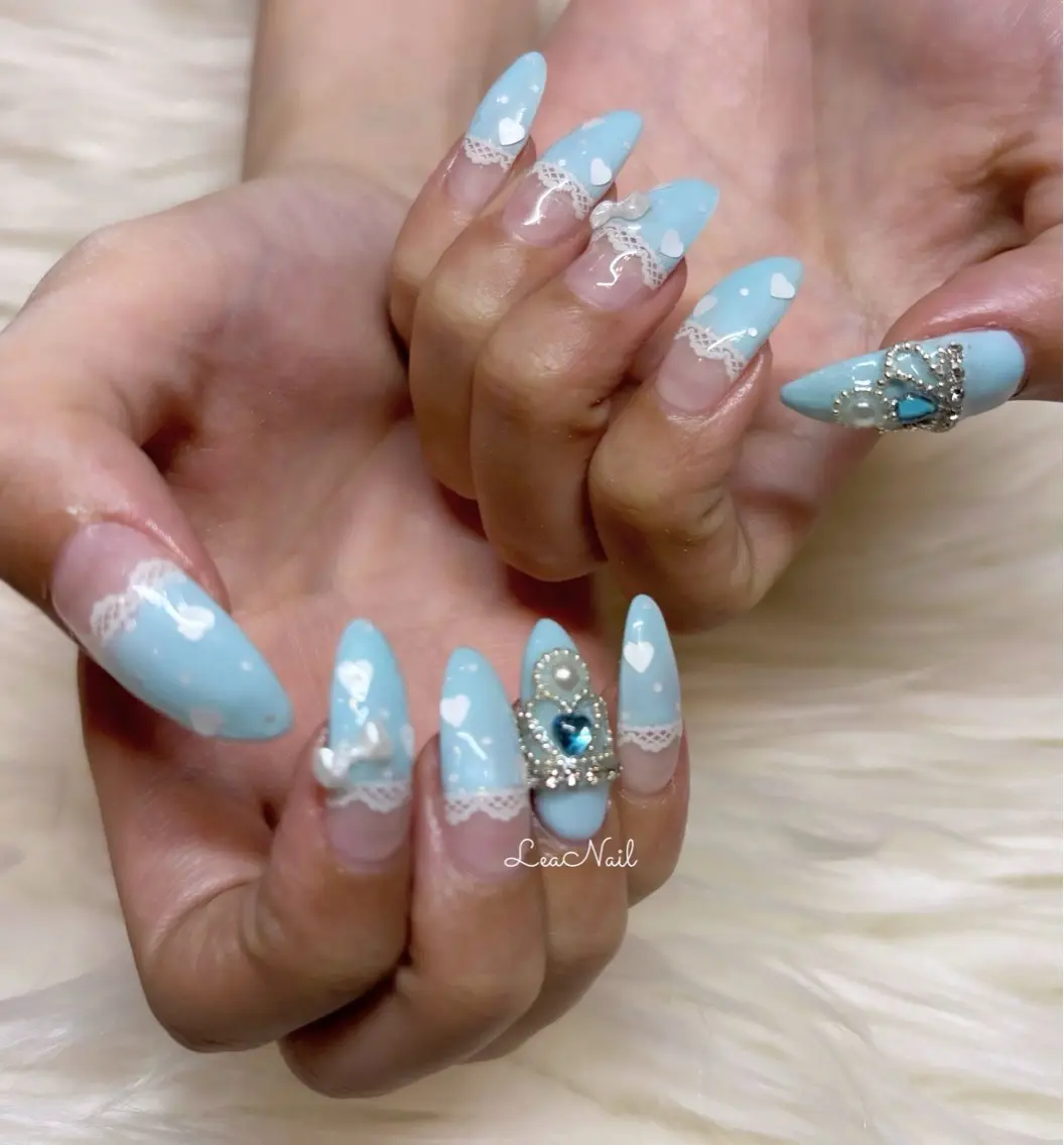 ネイル ドット レース 水色 Lea Nailのネイルデザイン