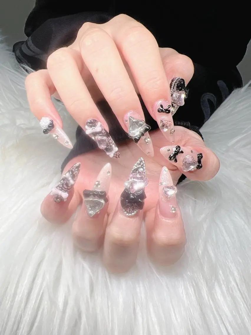 ネイル 長さ出し グラデーション 卒業式 キラキラネイル マグネットネイル ハンドネイル Lee Nailsのネイルデザイン