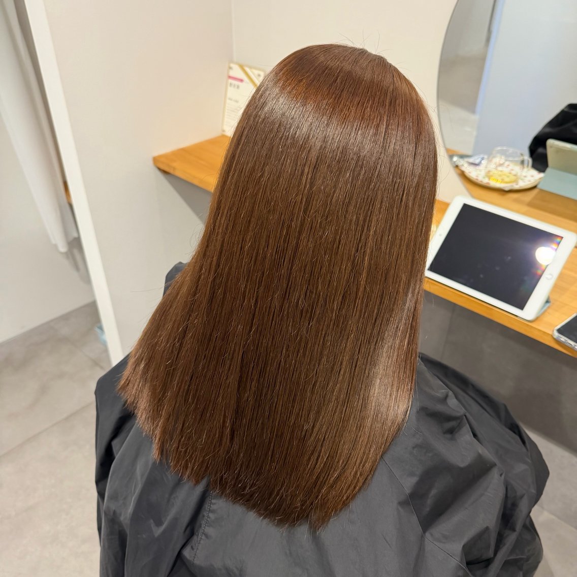 カラー 坪井 れあのヘアスタイル