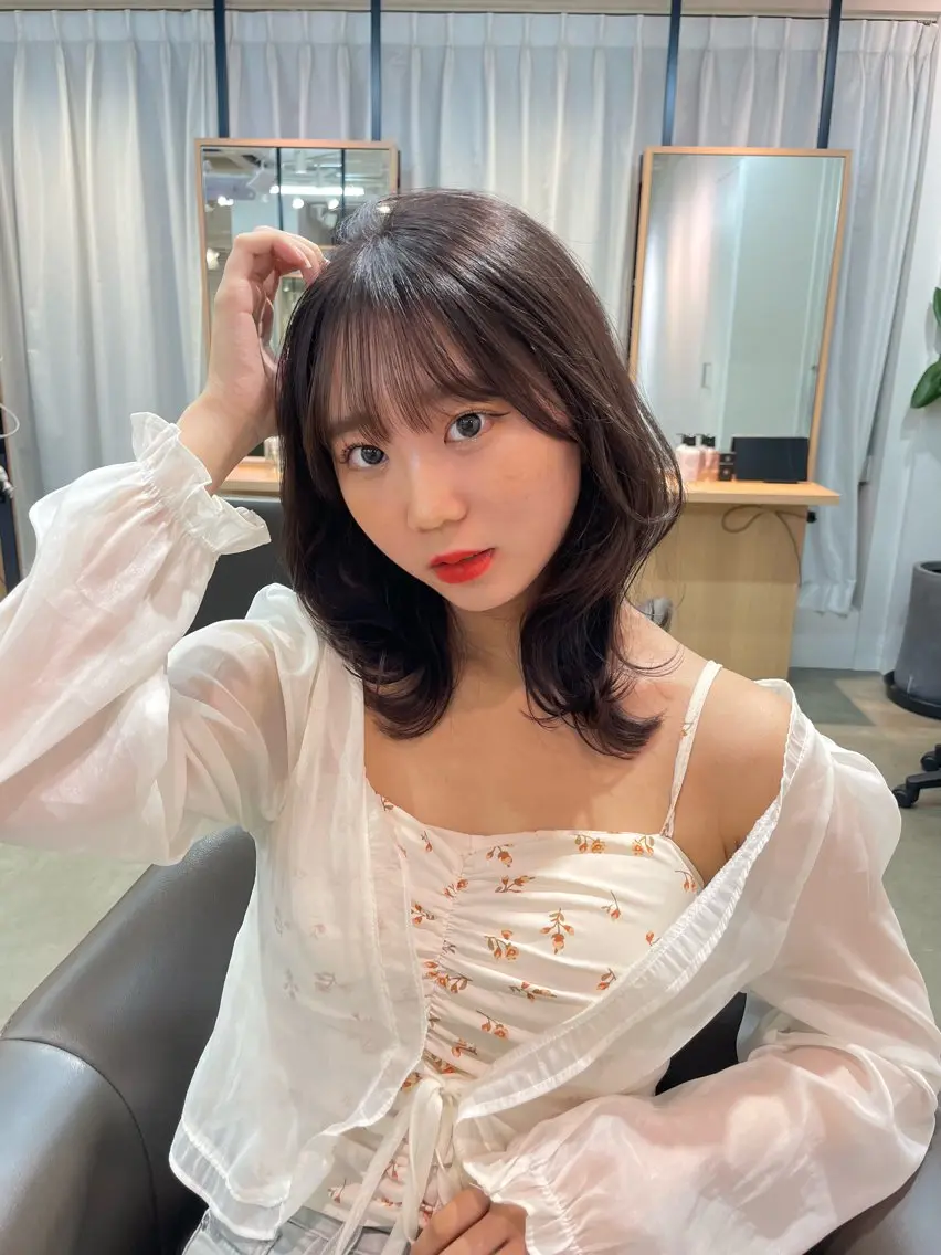 ミディアム レイヤーカット ❤️ショートカット ・顔周りカット❤️のヘアスタイル