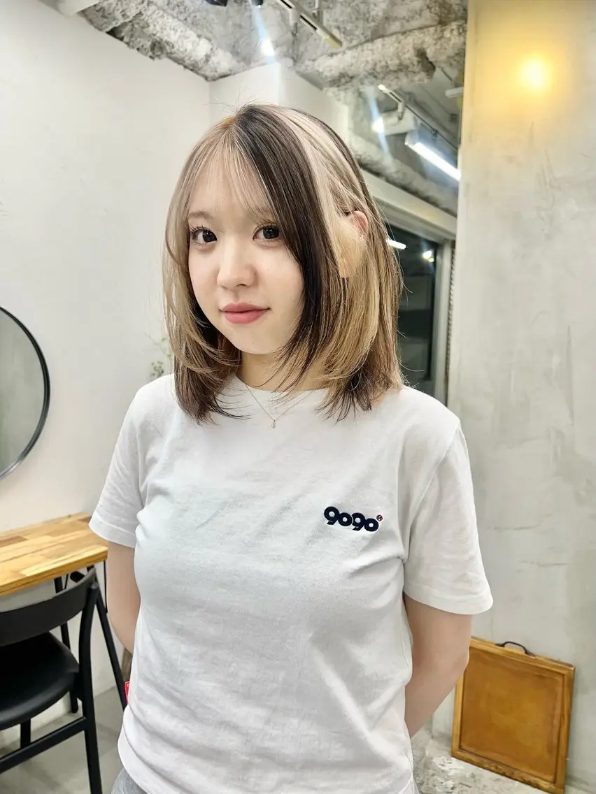 セミロング ヘアカラー 暖色カラー/レイヤー カット☁️MEI☁️のヘアスタイル