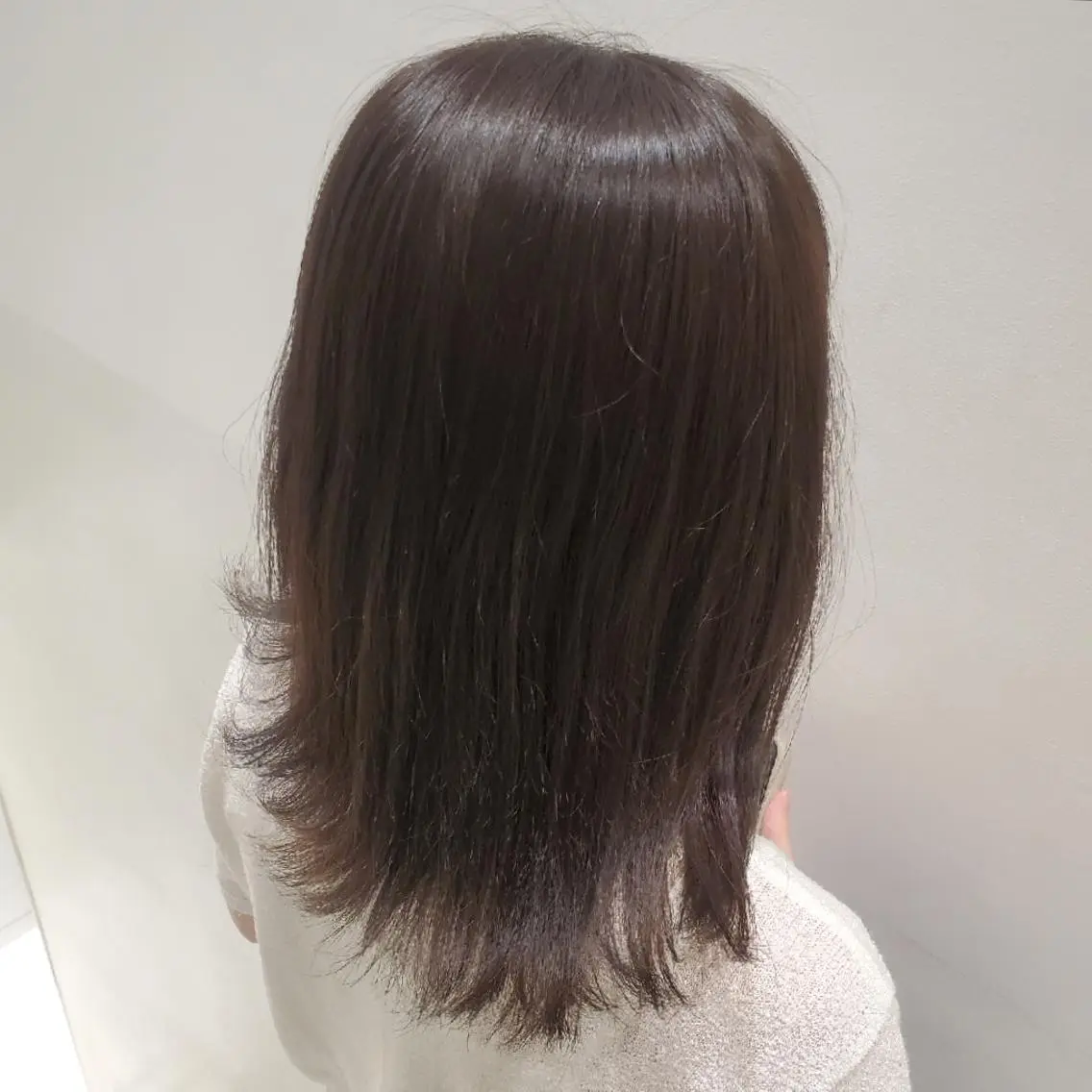 ミディアム カラー グレージュ パーソナルカラー 診断🍀マリンのヘアスタイル
