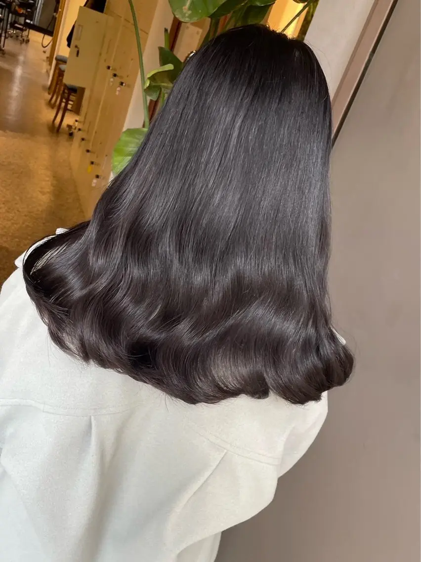 ロング う けんじょうのヘアスタイル