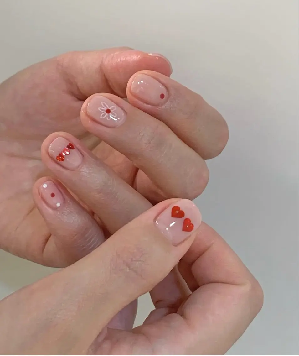 ネイル 韓国ネイル 持ち込み ニュアンスネイル ネイルチップ ハンドネイル TABI ANA.CHUOのネイルデザイン