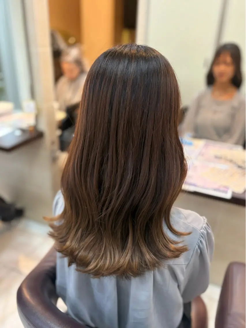 ロング カット トリートメント 🎀透明感カラー 🎀ナズナのヘアスタイル