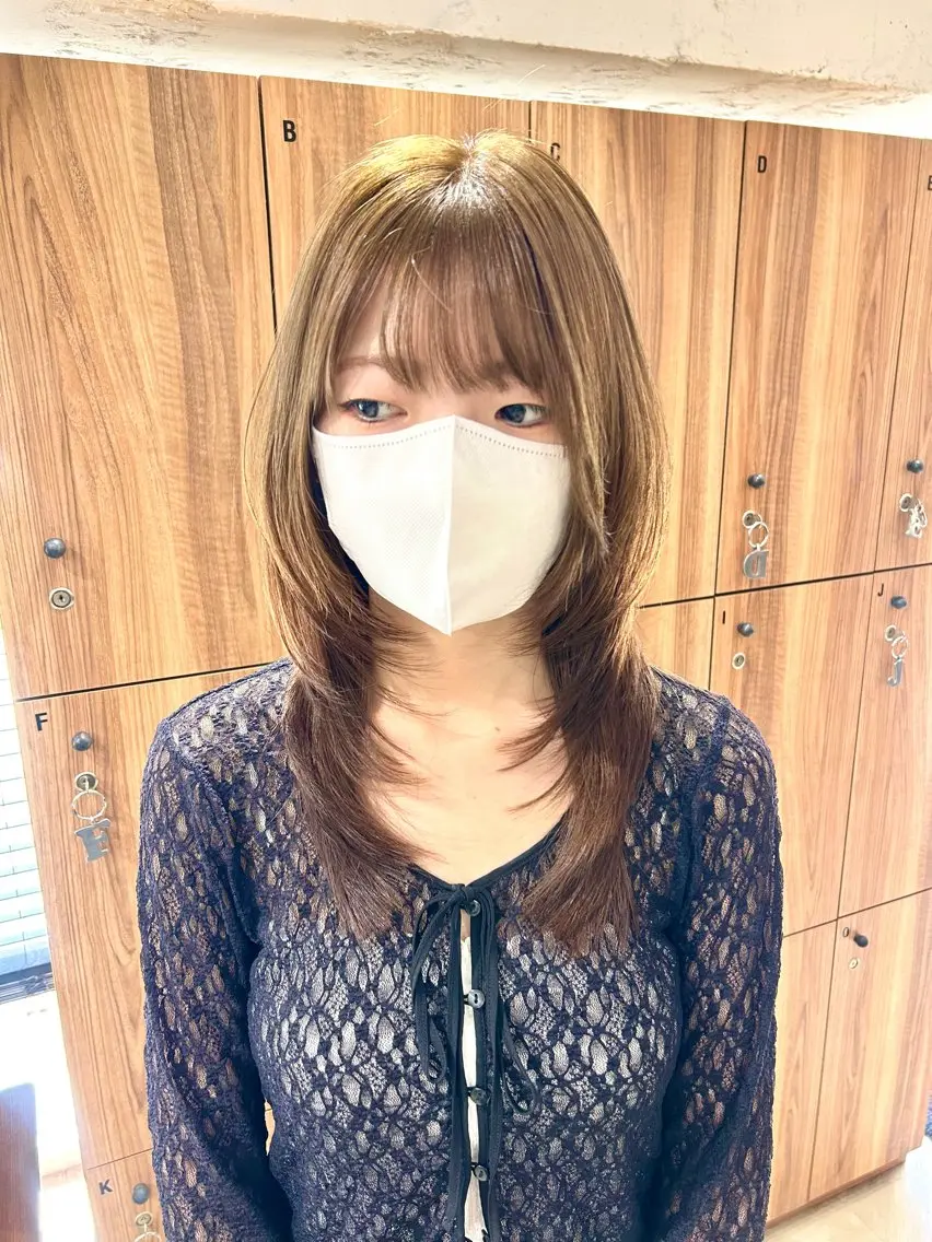 セミロング カラー ハッシュカット 韓国風ヘア レイヤーカット カット ヘアカラー トリートメント 艶髪/ショート/ ボブ/なつきのヘアスタイル