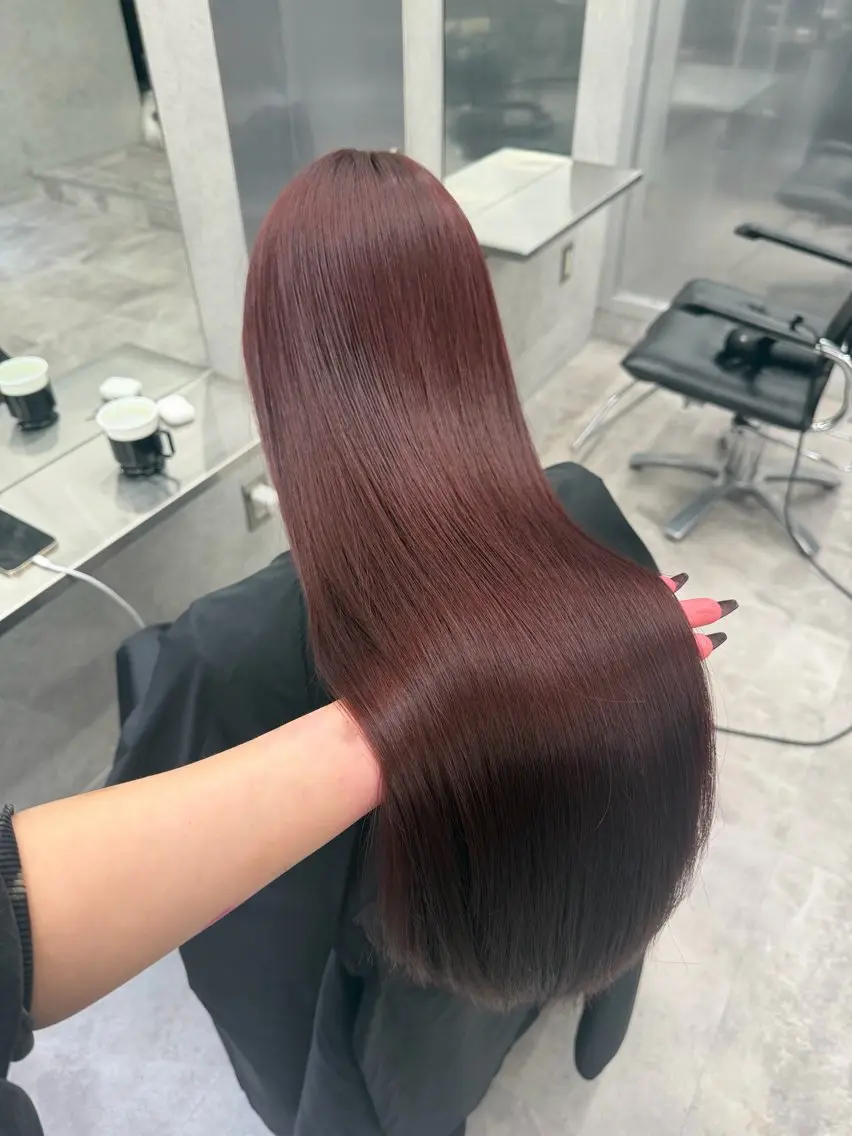 ロング レッドブラウン ヘアカラー カラー特化/渋谷 /Narukaのヘアスタイル