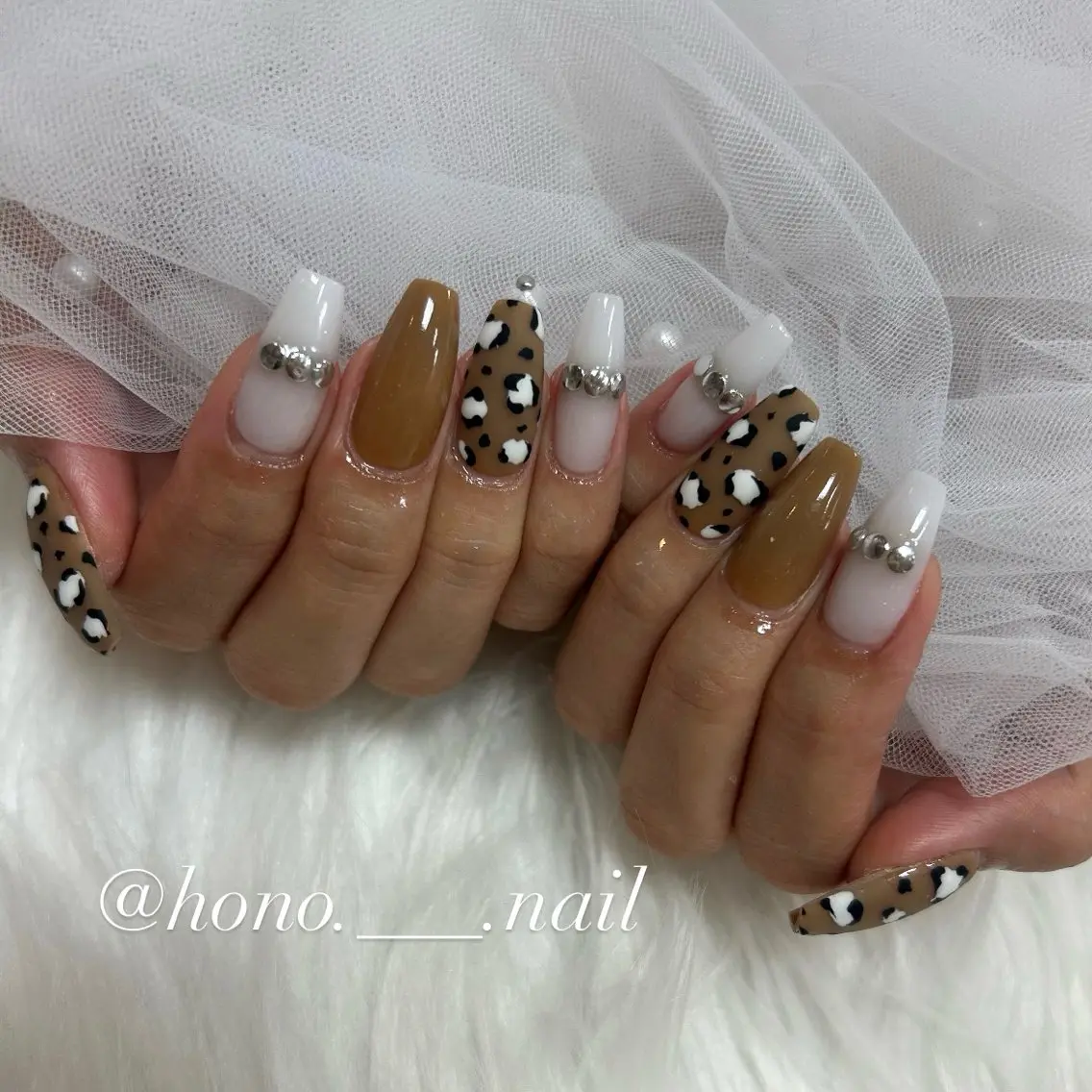 ネイル NailSalo AriuMのネイルデザイン