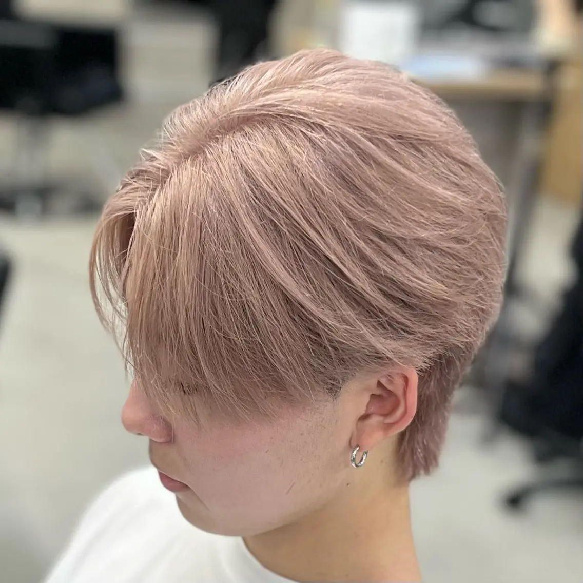 カラー メンズ ヘアカラー トリートメント chinatsu 渋谷/ハイトーンのヘアスタイル