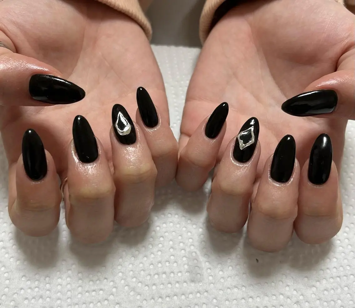 ネイル シンプルネイル nail M&Tのネイルデザイン