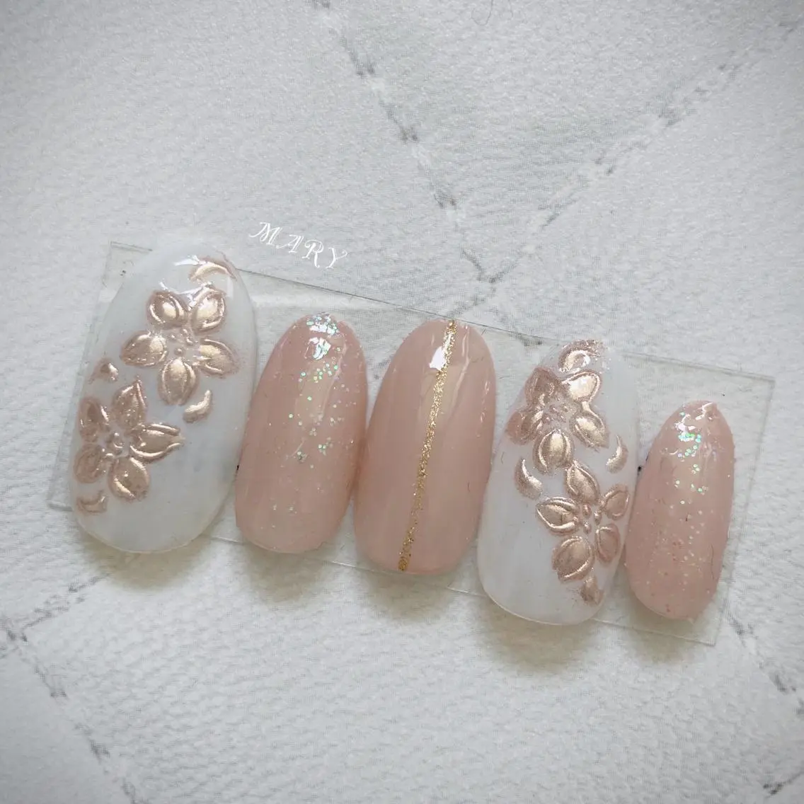 ネイル アートネイル ニュアンスネイル ワンカラーネイル ハンドネイル Mary nail .narumiのネイルデザイン
