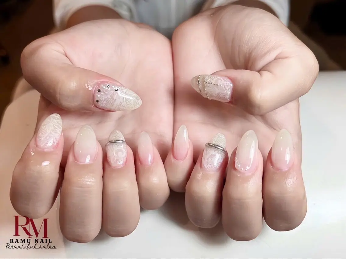ネイル キラキラネイル マグネットネイル ミラーネイル ピンク 夏ネイル ハンドネイル RAMU Nail 恵比寿店のネイルデザイン