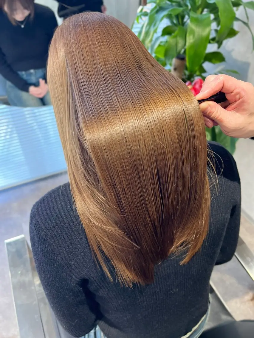 ロング カラー くせ毛 髪質改善 縮毛矯正 トリートメント カット ヘアカラー トリートメント 城 慎太郎のヘアスタイル