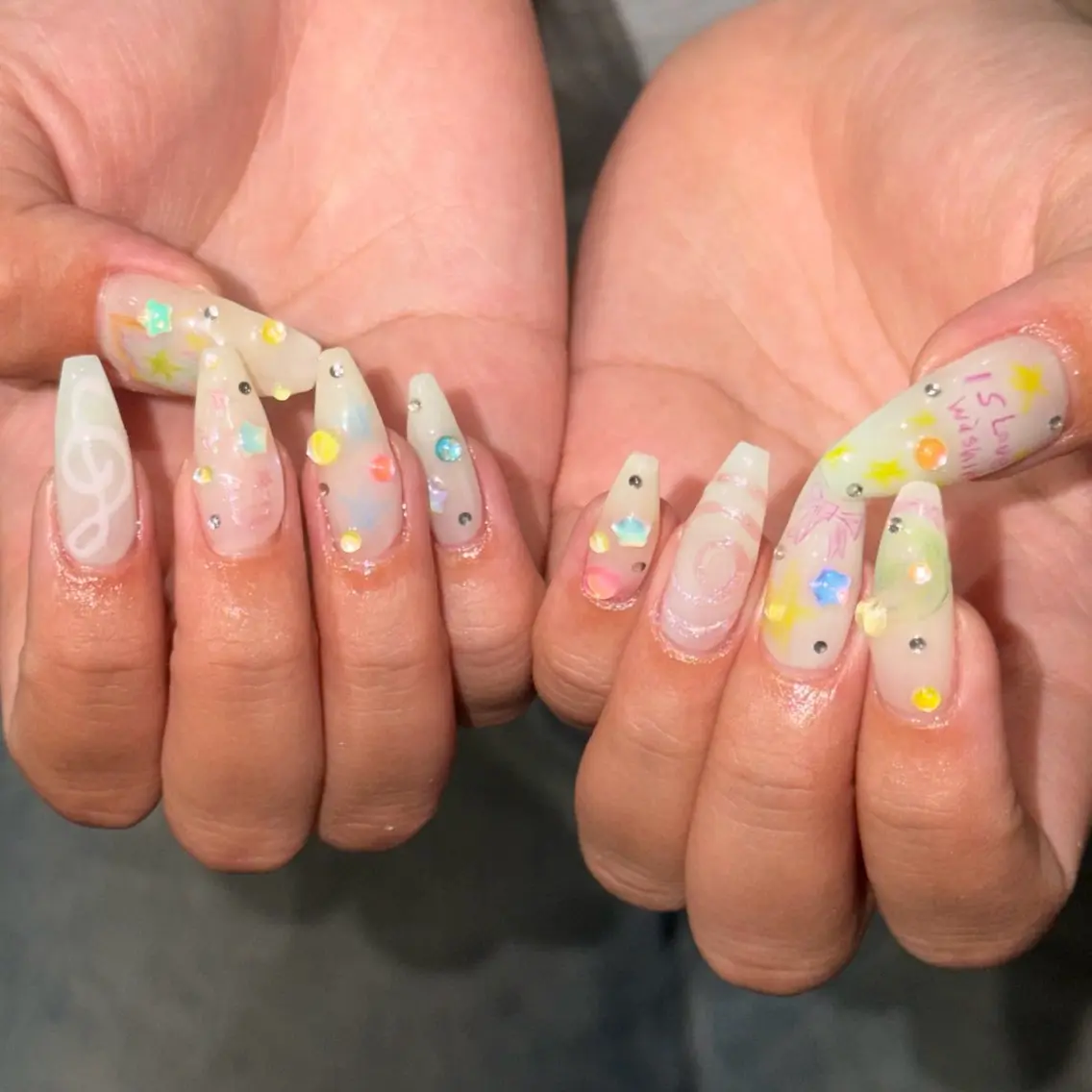 ネイル ハンドネイル IROHA NAIL Kurumi🪽🫧のネイルデザイン