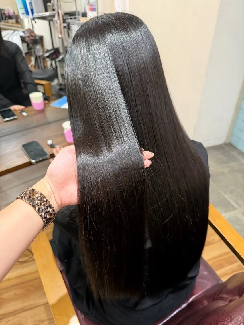 🎀1日1名様限定🎀縮毛矯正(フル矯正+500)+前処理トリートメントの写真