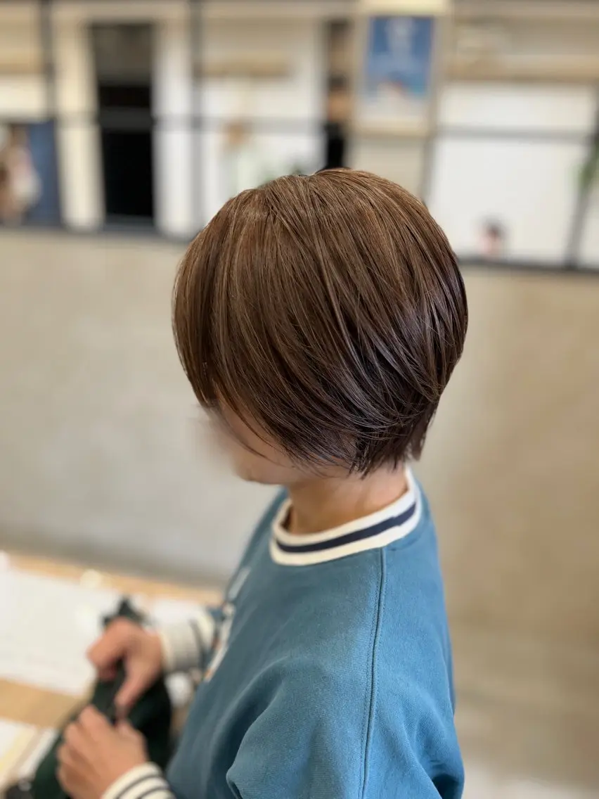 カラー ベージュカラー ハイライトカラー カット ヘアカラー トリートメント 山口 玖瑠美のヘアスタイル